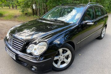 Mercedes-Benz C220CDI Avangarde Automat Android Xenon Kombi !